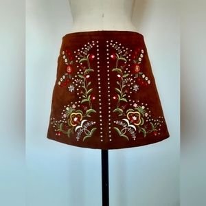 Zara Woman, size Small, Brown Embroidered Suede Skirt